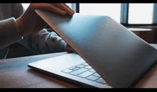 ¿Por qué jamás debes cerrar la tapa de tu laptop antes de que se apague por completo?