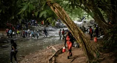 Vuelos financiados por Estados Unidos repatriarán a migrantes que cruzan el Darién: firman acuerdo con Panamá