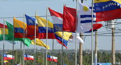 La bandera nacional con más colores en el mundo está en América: tiene 12 tonalidades distintas