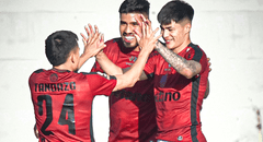 Melgar sigue en la pelea por el Torneo Clausura: el 'Dominó' venció 2-0 a Los Chankas