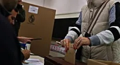¿A qué hora cierran las mesas de votación este domingo 27 de octubre? Lo que establece la corte electoral
