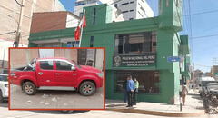 Mujer se hace pasar como compradora por Marketplace para robar moderna camioneta en Puno