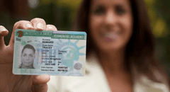 Green Card en Estados Unidos: las 3 ofertas laborales en Ross Drees para conseguir la tarjeta verde en 2025