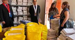 Presidente de CSJAR coordina traslado de expedientes de Caraveli al Archivo Central