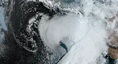 Estados Unidos se encuentra en alerta máxima por la inminente llegada de un devastador 'ciclón bomba'