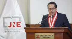 Roberto Burneo promete imparcialidad en el JNE, pero el Congreso acecha
