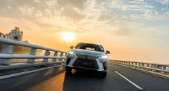 Lexus RX:  Descubre la historia detrás de este icónico vehículo de lujo