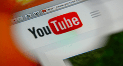 ¿Con ganas de regresar al pasado? Con este truco en YouTube podrás ver miles de vídeos antiguos al instante
