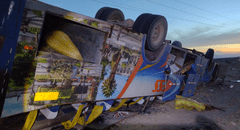 Bus turístico se despista en la Panamericana Sur y deja un muerto y 27 heridos en su ruta hacia Arequipa