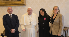 Papa Francisco se reunió con periodistas Pedro Salinas y Paola Ugaz que investigaron casos de abuso en el Sodalicio