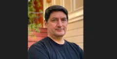 Rafael Dumett: “No me interesa la farándula literaria limeña”