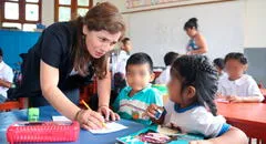 Poder Judicial advierte: golpear a tu hijo por jalar cursos o repetir el año escolar puede llevarte a la cárcel