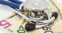 California: la nueva ley que beneficiará a las residentes con deudas médicas desde enero del 2025