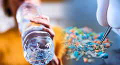 Científicos de Estados Unidos descubren más 250.000 partículas de nanoplástico en una botella de agua