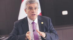 Antonio de la Haza: “El hecho de que alguien sea congresista, no significa que su razonamiento deba ser arbitrario”