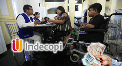 Indecopi prohíbe a los colegios privados en Perú cobrar dinero extra a los padres de familia por este motivo