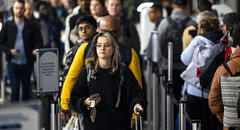 Atención, viajeros en EE. UU.: qué artículos no puedes llevar en tu equipaje de mano, según las reglas de la TSA