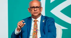Albert Ramdin, ministro de Relaciones Exteriores de Surinam, es elegido nuevo secretario general de la OEA