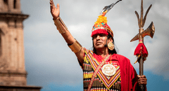 Cusco: destituyen al inca del Inti Raymi por presunta agresión a su conviviente