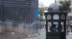 Miles de soles en abandono: casetas turísticas de la MML convertida en urinario público