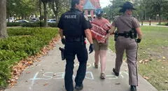 Alcalde de una ciudad de Florida podría vetar proyecto de ley que permite a la policía encarcelar inmigrantes indocumentados en EEUU