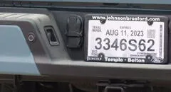 Adiós a las placas de papel en Texas: aprueban proyecto de ley para transferir placas metálicas entre vehículos desde esta fecha