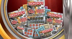 Florida: mujer gana US$1 millón en juego de raspadito tras descubrir una moneda de la suerte bajo una moto