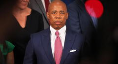 Nueva York: Eric Adams anuncia su candidatura independiente para buscar la reelección en 2025