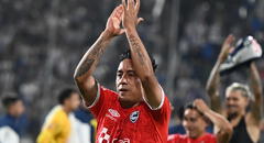 Christian Cueva marcó de penal y le dio el triunfo a Cienciano sobre Alianza Lima en Matute