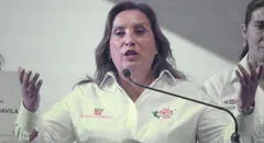 Dina Boluarte recibiría hasta S/35.000 si avanza propuesta del la PCM en el MEF, pese a límite legal