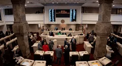 Malas noticias para inmigrantes en EEUU: Cámara de Representantes de este estado aprueba 2 proyectos de ley contra indocumentados