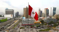 MEF: "Aranceles de Estados Unidos afectarían en 0,5 puntos al crecimiento económico del Perú"