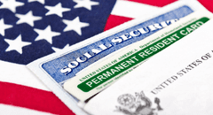 Malas noticias para los inmigrantes en EEUU: gobierno de Trump puede cancelar la Green Card en cualquier momento