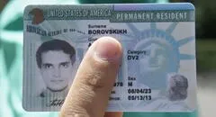 Gobierno de Donald Trump planea terminar con estas Green Card en EEUU: revisa si perteneces al grupo de residentes afectados