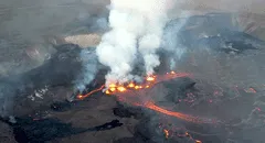 Volcán Kilauea despierta en Hawái con una erupción que lanza lava que alcanzan los 300 metros de altura