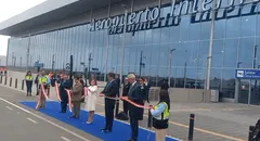 Dina Boluarte inaugura el nuevo aeropuerto Jorge Chávez en medio de cuestionamientos a su infraestructura