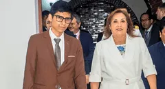 Dina Boluarte se siente más cómoda con los evangélicos: “En las iglesias católicas solo me chancan”, revela pastor