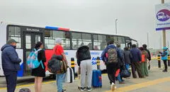 "Esperamos más de 20 minutos solo para cruzar Faucett": conductores reportan tráfico cerca al Aeropuerto Jorge Chávez