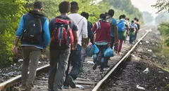 USCIS y la Ley Smith: en qué consiste y cómo afecta a inmigrantes en Estados Unidos