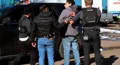 ICE, DHS y su aviso importante para inmigrantes en EEUU: agentes podrían deportarte por decir estas frases condenatorias