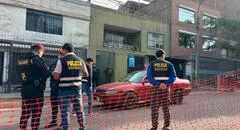 Asesinan de varios disparos a taxista que se encontraba dentro de su vehículo en El Agustino