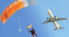 Un ingeniero aeroespacial explica por qué no hay paracaídas en los aviones: es algo imposible