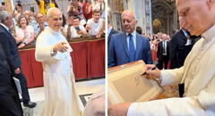 Papa León XIV sorprende al darle autógrafo a peruano en el Vaticano y usuarios reaccionan: “Ese es mi causa”