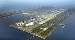 El megaaerpuerto que representa uno de los mayores logros de la ingeniería y el más caro del mundo se hunde lentamente en el mar de Japón