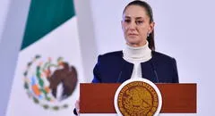 Claudia Sheinbaum confirmó que Erick se degradó a tormenta tropical y brindó primer reporte de afectaciones en la costa de México