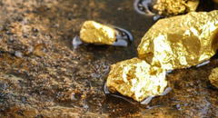 Mujer descubre yacimiento con siete toneladas de oro bajo su granja, pero el Estado le terminó arrebatando todo en Francia