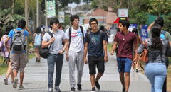 ¿Qué significan 'tercio', 'quinto' y 'décimo superior' en la universidad?
