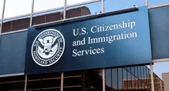 USCIS advierte por última vez a los inmigrantes en EEUU: deberán realizar este importante trámite para no ser deportados