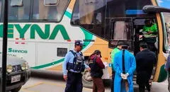 Pensaron que dormía, pero pasajero había muerto dentro del bus: autoridades confirmaron infarto en Arequipa