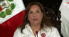 Dina Boluarte no retrocede y defiende su aumento de sueldo : “Nadie está al margen de la ley”